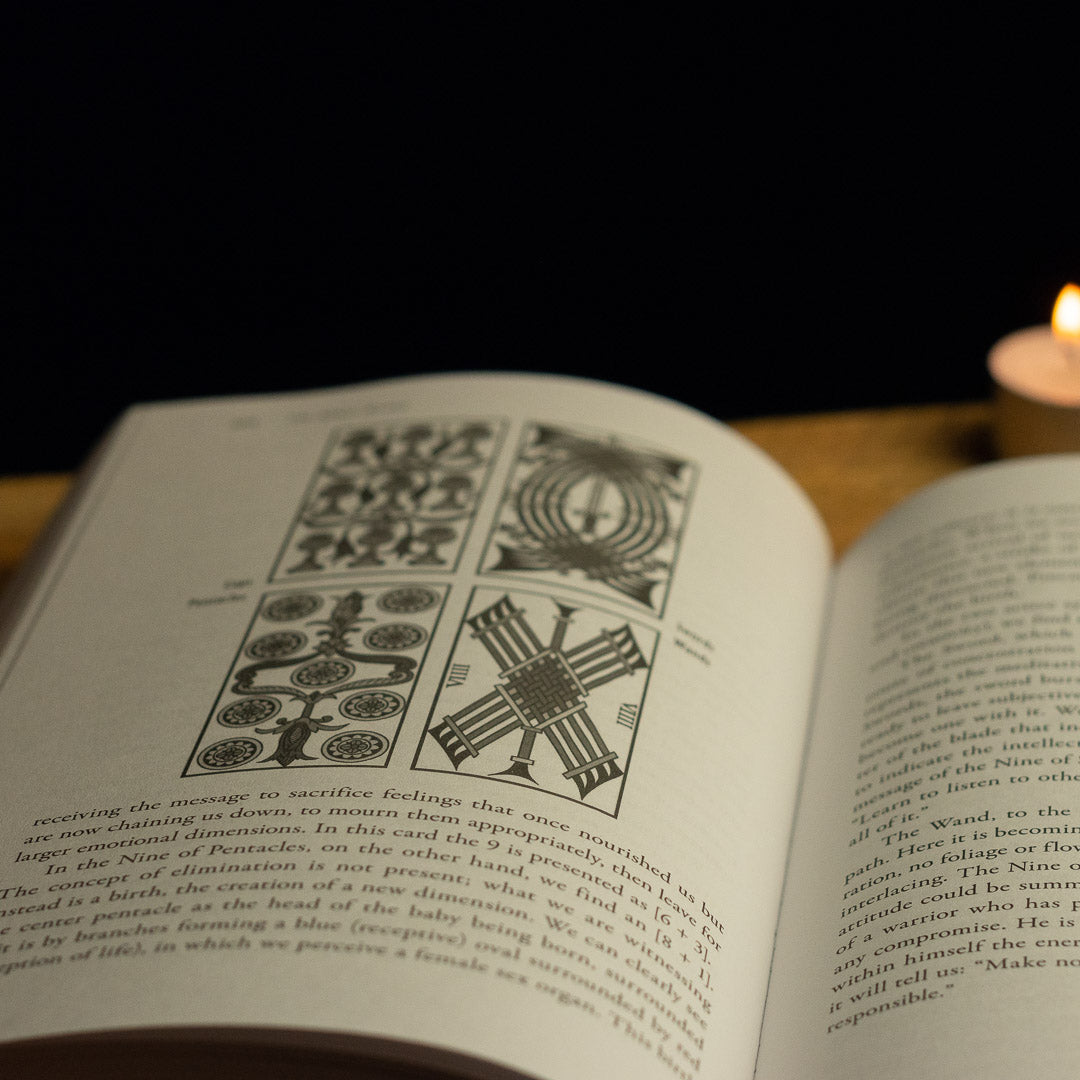 The Way of Tarot - The Spiritual Teacher in the Cards by Alejandro Jodorowsky and Marianne Costa