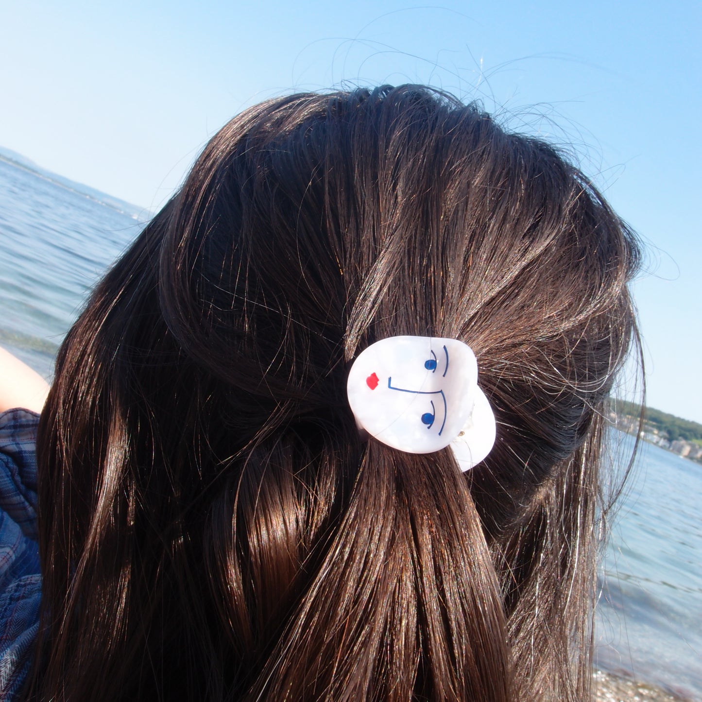 Hair claw by Lisa Junius
